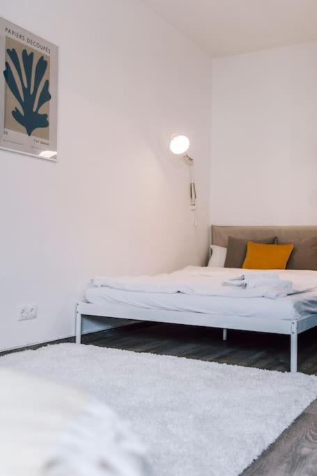 Mitten Im Zentrum Mit 24H Check-In Kiel Exteriör bild