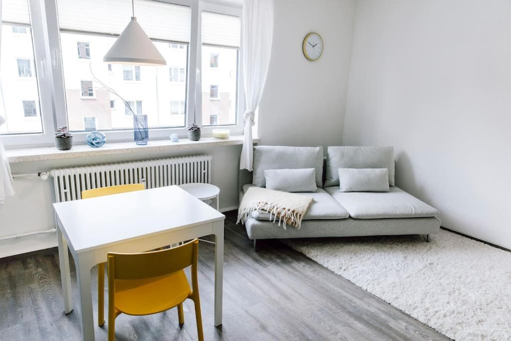 Mitten Im Zentrum Mit 24H Check-In Kiel Exteriör bild